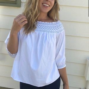 VINEYARD VINES WHITE OFF THE SHOULDER BLOUSE WITH BLUE DETAILS. SZ XL